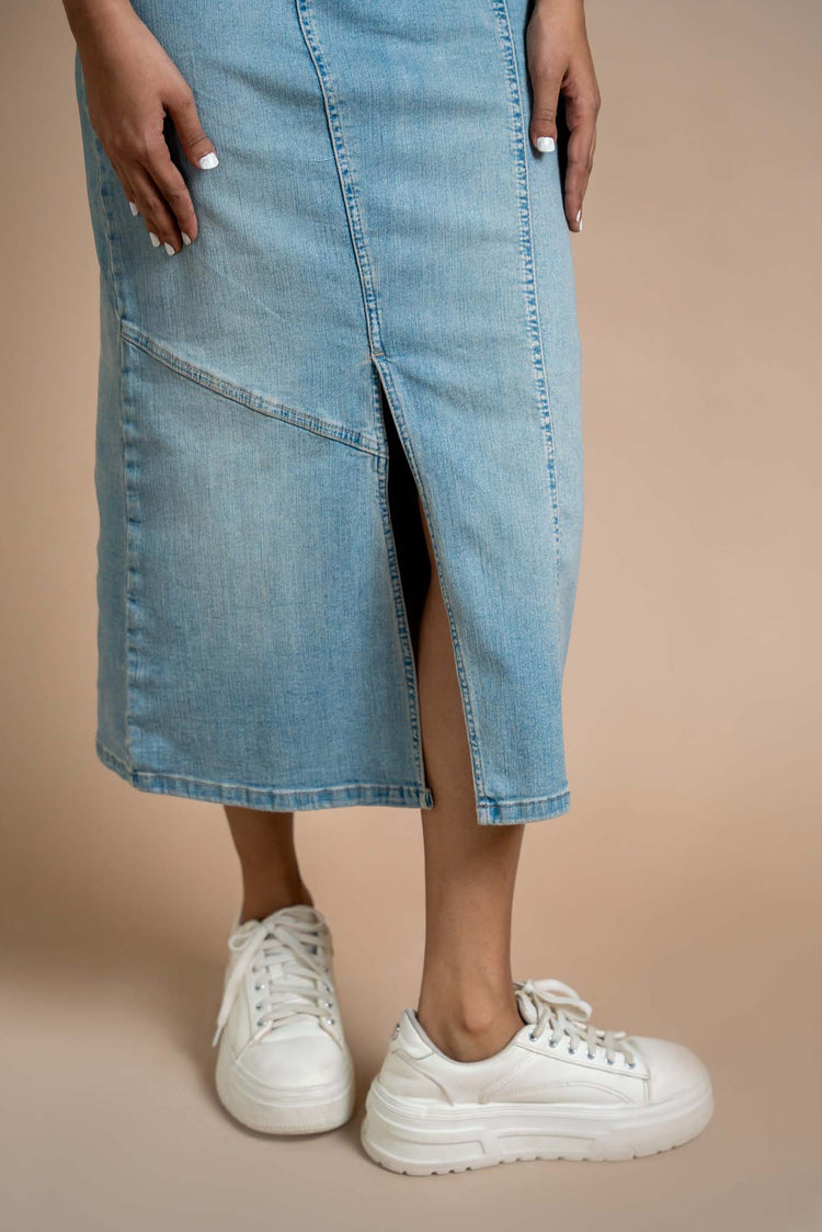 Veronica - Midi Dress - Blues and Jazz
